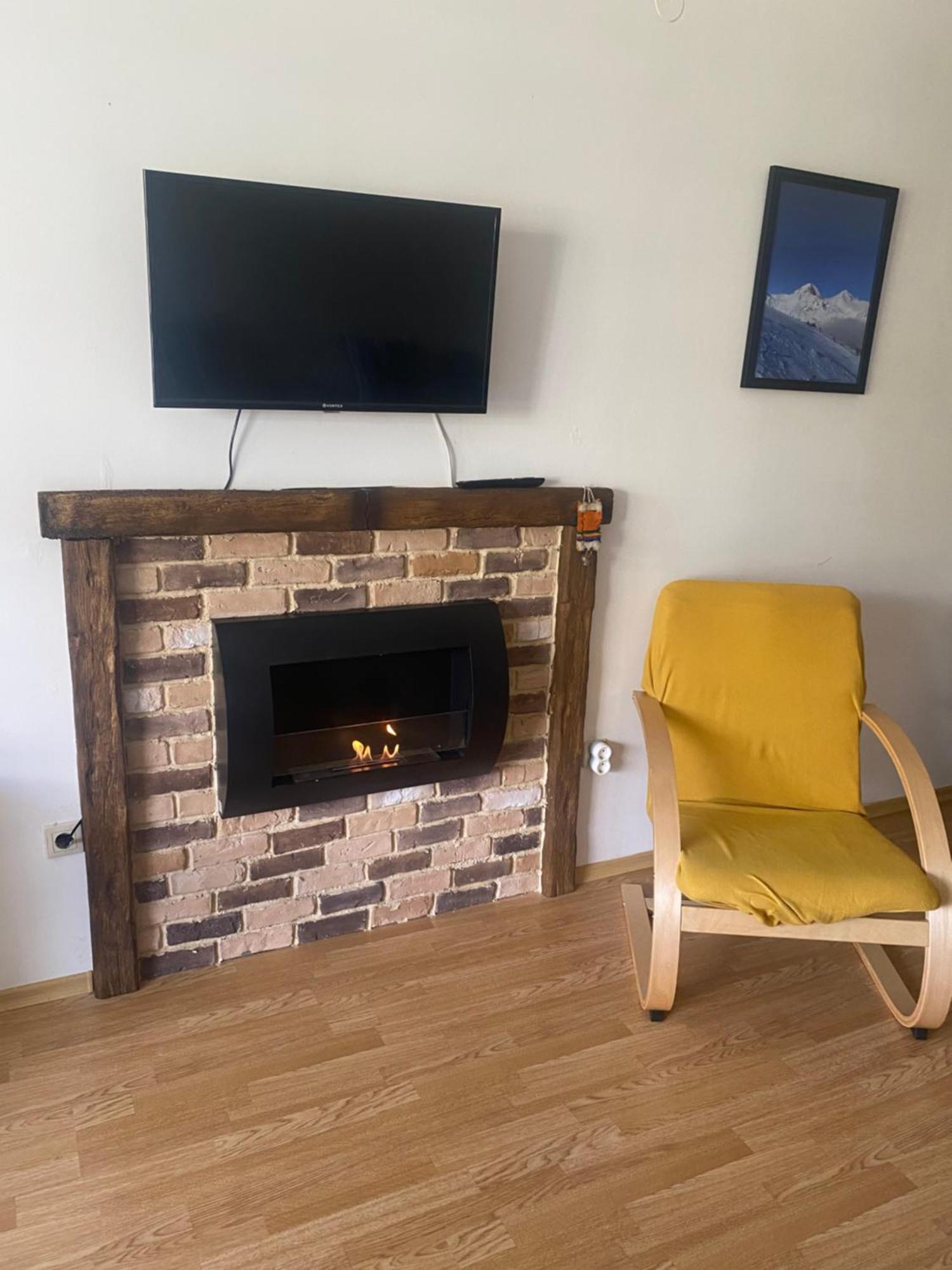 Cosy Studios With Mountain View Near Bansko Razlog Bagian luar foto
